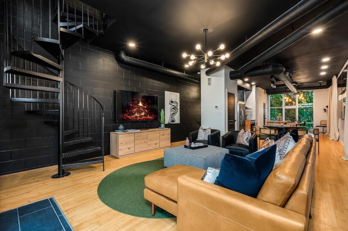 The Rickhouse - Elegance & Fun Wrapped In One! Louisville