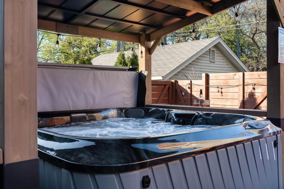 Holiday home The Rickhouse - Elegance & Fun Wrapped In One! Louisville